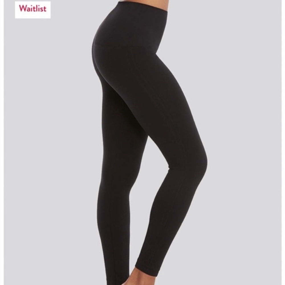 SPANX Look At Me Now Leggings Very Black Size Large NWT